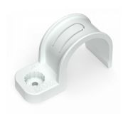 Крепеж-скоба пластиковая односторонняя для прямого монтажа белая в п/э д32 (25шт/375шт уп/кор) Промрукав